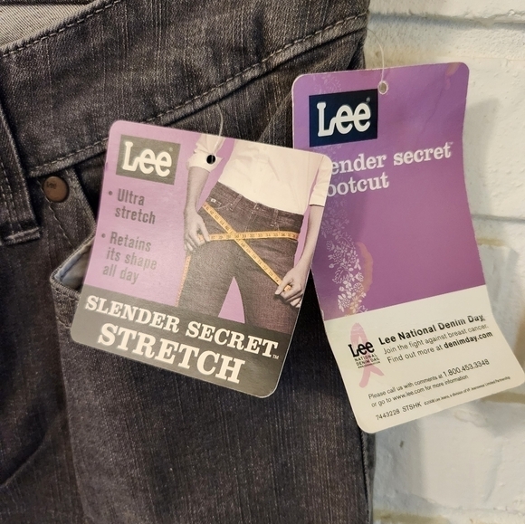 Lee Stone Wash Jeans - Picture 4 of 8